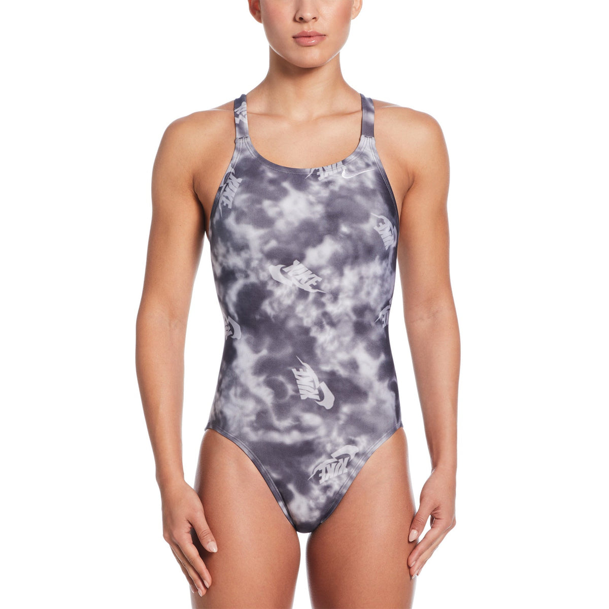 Nike Swim Women&#39;s Hydrastrong Multi Print Fastback One Piece