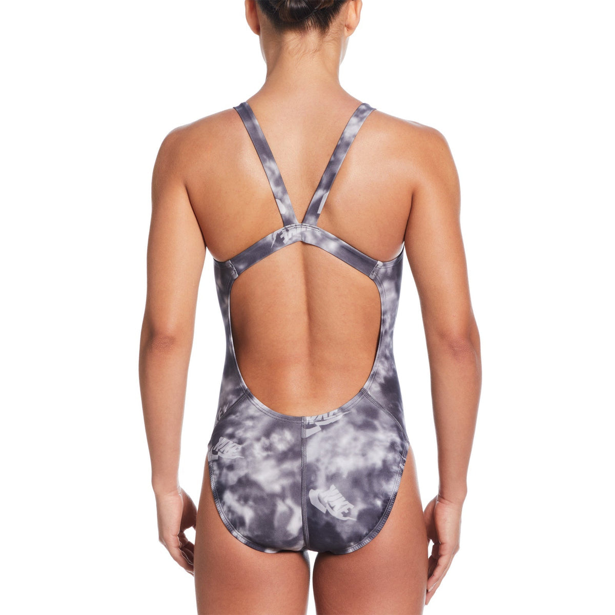 Nike Swim Women&#39;s Hydrastrong Multi Print Fastback One Piece