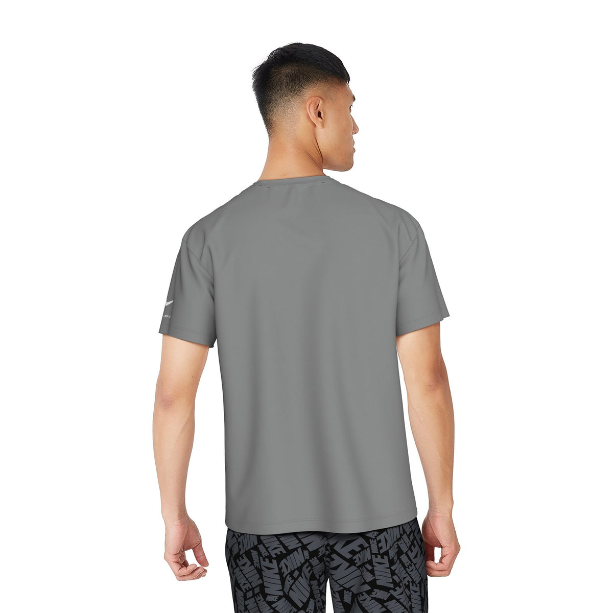Nike Swim Men&#39;s Ocean Merge Short Sleeve Hydroguard Top